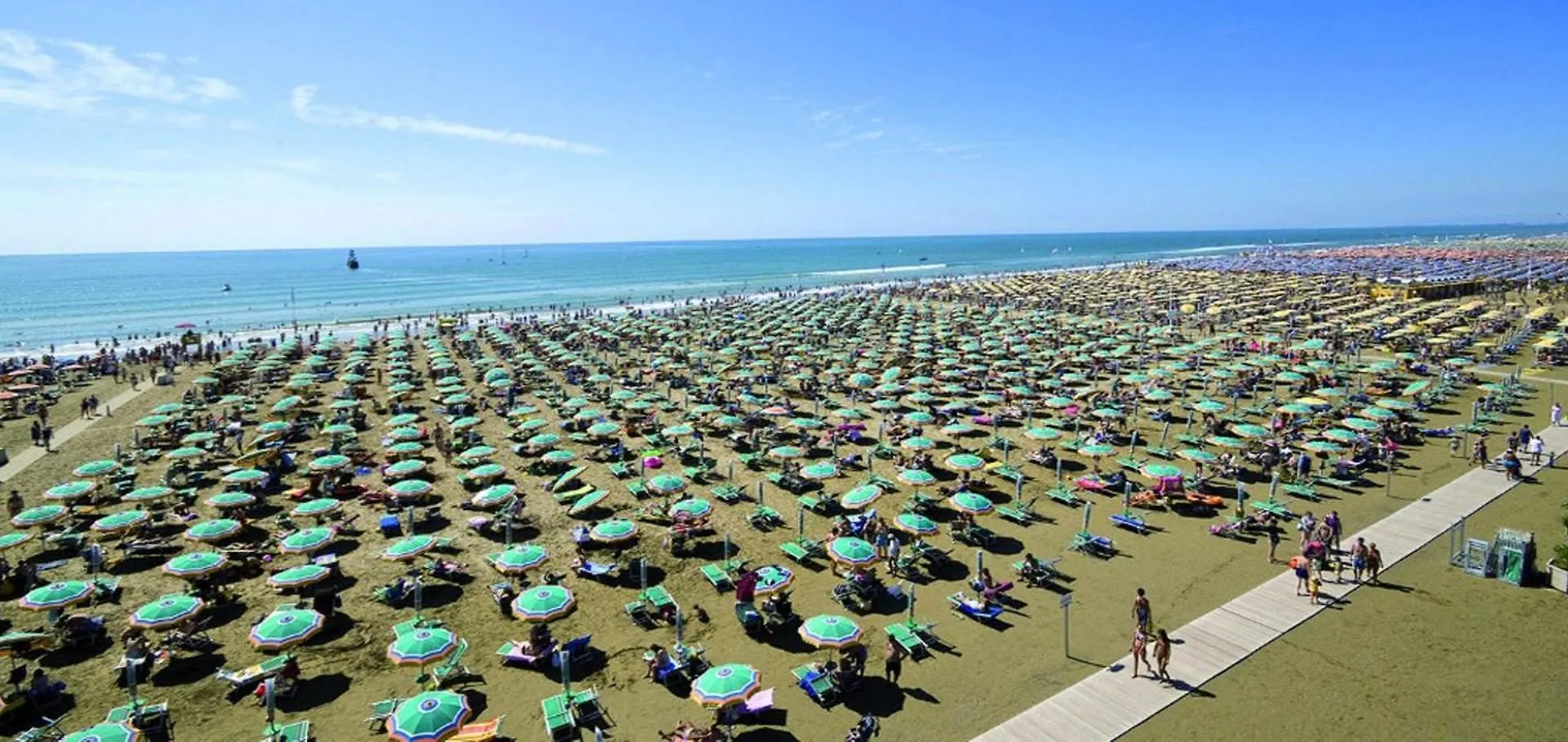 Discover Tranquility In Our Cozy Flat - Beahost Bibione Apartment